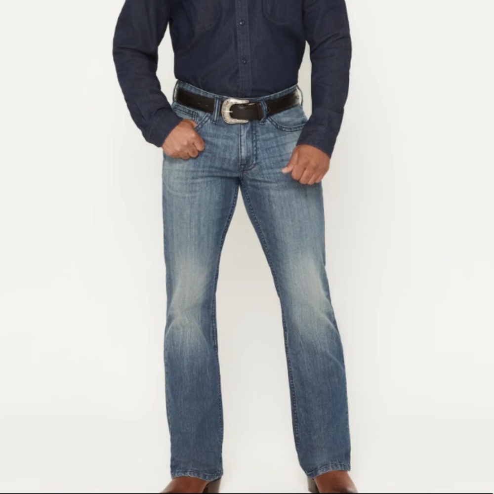 NWOT Cody James NEVER WORN Wyatt Boot Cut jeans, perfect condition